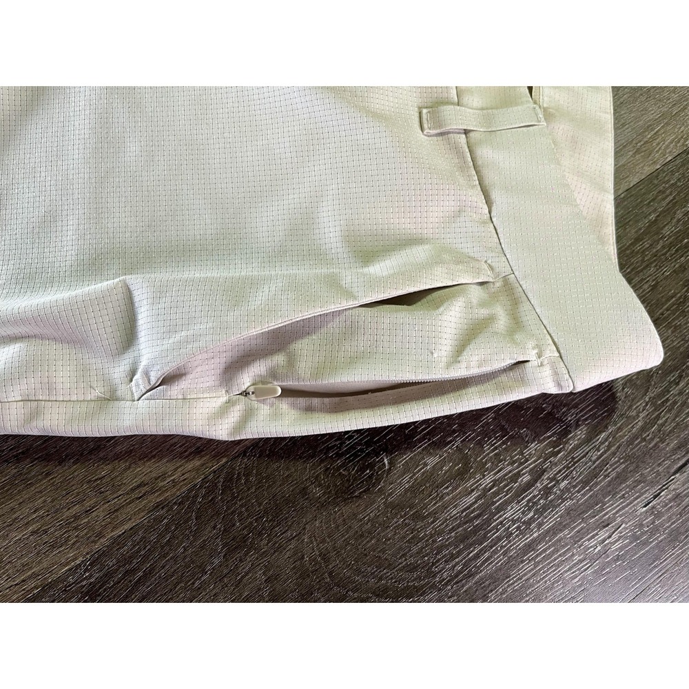Lululemon Shorts Mens 34 Beige Check Chino Microfiber Stretch Casual Pockets - Picture 3 of 7
